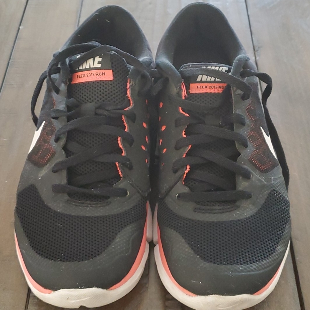 Nike flex womens running shoes